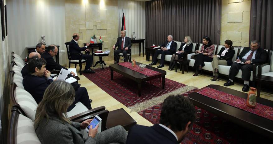 المالكي يطلع رئيس البرلمان الإيطالي على آخر التطورات السياسية في فلسطين