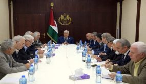 الرئيس بمستهل اجتماع المركزية: سنبحث في الانتخابات والاستعدادات لها والاجراءات التي سنتخذها لتحقيق هذا الهدف