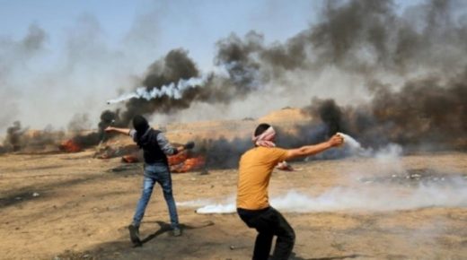 إصابة سائحة إيطالية بقنبلة غاز في الكتف وإخلاء 30 مواطنا من منازلهم ببيت لحم