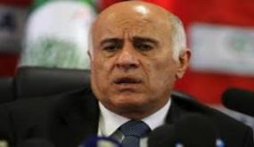 الرجوب يطلع القائد العام لقوات الدفاع البحريني على آخر المستجدات السياسية