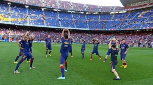 الاتحاد الإسباني يهدد برشلونة بإغلاق ملعبه