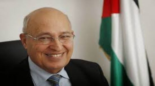 شعث لطلبة أميركيين: قرارات ترمب تدمر حل الدولتين وتخالف الشرعية الدولية