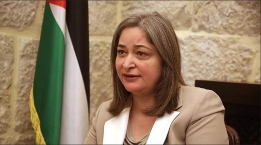 معايعة تطلع وزير خارجية إيرلندا على الانتهاكات الإسرائيلية بحق شعبنا