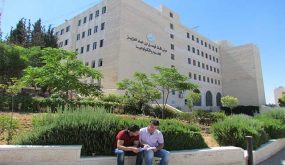 اصابات بانفجار نظام التدفئة المركزية في جامعة الخليل