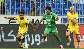 مع تأجيل الدوري السعودي.. هل يمدد اتحاد الكرة عقود اللاعبين التي تنتهي في مايو ويونيو؟