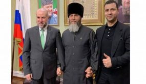 الهباش يبحث مع مفتي الشيشان تشجيع وتنظيم السياحة الدينية من الشيشان إلى القدس