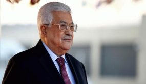 الرئيس يهاتف رئيس مجلس القضاء الأعلى الانتقالي والنائب العام