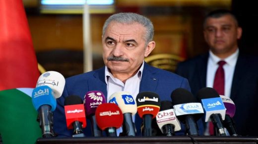 اشتية: الاجراءات التي اتخذناها سابقا تبقى على حالها في المحافظات كافة