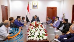 الحكومة اليمنية والانتقالي يتبادلان الاتهامات بشأن “اتفاق الرياض”