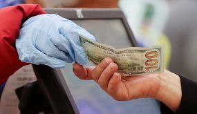 دراسة حديثة: العملات المعدنية تقاوم انتشار فيروس كورونا