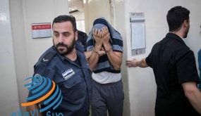 إدارة سجون الاحتلال تواصل عزل أسيرين لليوم الـ50 على التوالي
