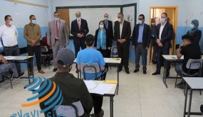 رام الله: عورتاني والكيلة يتفقدان قاعات امتحان الثانوية العامة لمتابعة تطبيق البروتوكول الصحي