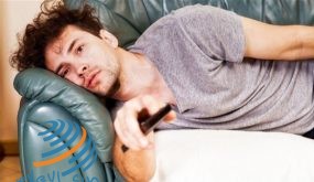 احذر.. هذا ما يحدث في جسمك لو بقيت في المنزل لوقت طويل
