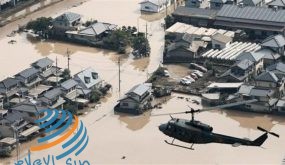 اليابان تأمر 75 ألف نسمة بإخلاء منازلهم إثر فيضانات خلفت 13 مفقودا