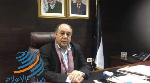 محافظ نابلس: السماح بحركة الموظفين العموميين اليوم فقط لسحب رواتبهم