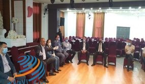 وزيرة الصحة تزور مخيم الجلزون وتوعز بتوفير احتياجاته الصحية