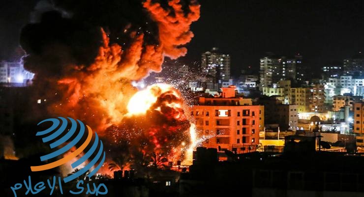 طائرات الاحتلال تقصف عدة مواقع في قطاع غزة فجراً وتلحق خرابا بممتلكات المواطنين