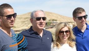 أولمرت: إسرائيل تقودها عصابة بلا مكابح