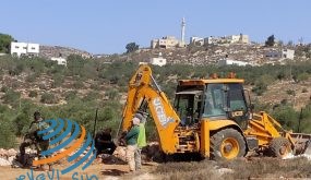 الاحتلال يمنع شق طريق زراعية جنوب نابلس