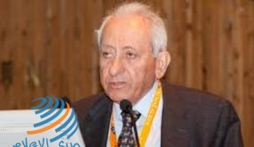 الرئيس يعزي بوفاة العالم الفلسطيني الكبير أنطوان زحلان ويمنح اسمه أعلى وسام فلسطيني