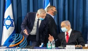 إسرائيل: الاستطلاعات تحاصر غانتس ونتنياهو