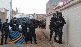 الداخلية التونسية: ضبط 18 شخصًا حاولوا اجتياز الحدود البحرية