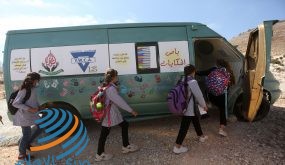 بصمة أمل على باص الحكايات
