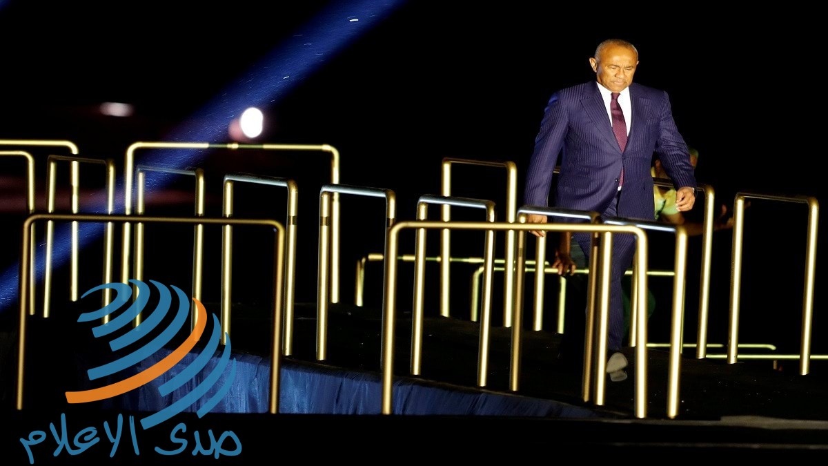 بعد ساعات من إعلانه الترشح مجددا لرئاسة “كاف”.. أحمد أحمد يواجه شبح الإيقاف