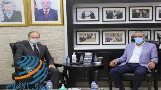الشيخ يعقد لقاءات هامّة مع السفير الروسي والقنصل الفرنسي