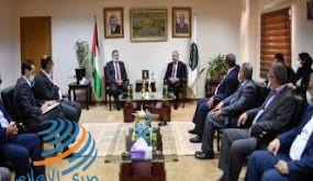 اشتية: حريصون على إجراء الانتخابات لإعادة الوهج الديمقراطي لشعبنا ومؤسساته