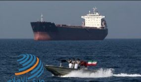 إيران تحتجز سفينة ترفع علم بنما للاشتباه في تهريبها شحنة وقود