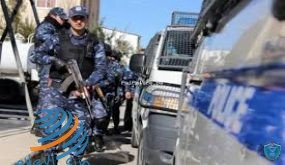 الشرطة تضبط 3 مركبات غير قانونية وتقبض على 19 مطلوب للعدالة في جنين