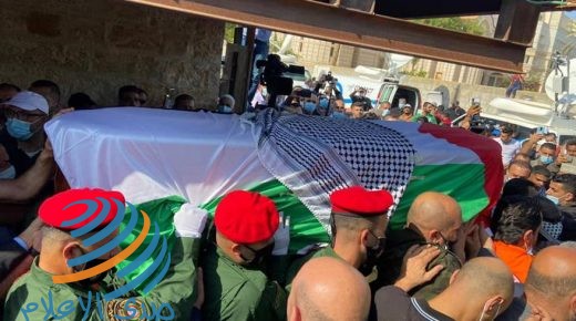 جماهير غفيرة من أبناء شعبنا تشيع جثمان المناضل الكبير حكم بلعاوي في طولكرم