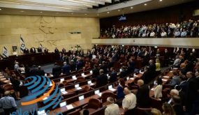 بعد 10 أيام من تطعيمه: تم تشخيص عضو الكنيست يسرائيل ايشلر بأنه مصاب بكورونا