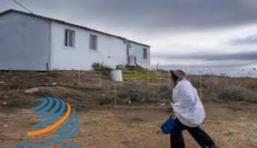 مستوطنون يضعون “كرفانا” على أراضي قرية أم الريحان جنوب غرب جنين