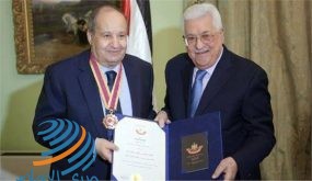 وفد من سفارة فلسطين ينقل تعازي الرئيس بوفاة الكاتب المصري وحيد حامد