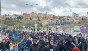 تظاهرة احتجاجية في قلنسوة بأراضي الـ48 ضد الجريمة وتواطؤ الشرطة