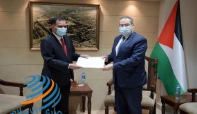 الخالدي يستقبل القائم بأعمال سفارة سلطنة عمُان