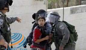 الاحتلال يعتقل طفلا من حزما