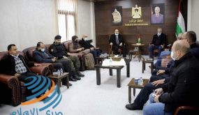 محافظ طولكرم عصام أبو بكر يلتقي المفوض السياسي العام والناطق باسم المؤسسة الأمنية اللواء طلال دويكات