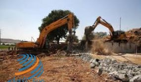 طولكرم: الاحتلال يهدم سورا لأرض زراعية في خربة جبارة