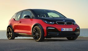 BMW تنهي رحلة i3 أول سياراتها الكهربائية المميزة
