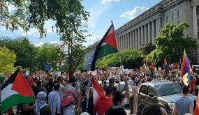 الحزب الديمقراطي في كاليفورنيا يبحث المطالبة بإلغاء الإعفاء الضريبي عن ممولي الاستيطان في الأرض الفلسطينية