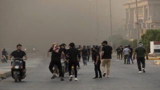 لليوم الثاني.. سقوط صواريخ على وسط بغداد