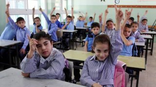 مواد غذائية يحتاجها التلاميذ في بداية العام الدراسي