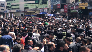 جماهير نابلس تشيع الشهيدين الحلاق وأبو بكر