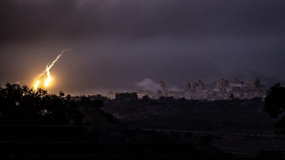 مقتل 5 من حزب الله بغارة إسرائيلية بينهم نجل رئيس كتلته البرلمانية