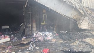 الاحتلال يتسبب في حريق هائل في حسبة ومجمع البيرة التجاري