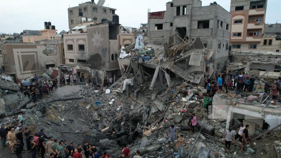 عشرات الشهداء والجرحى في قصف الاحتلال المتواصل على مناطق متفرقة من قطاع غزة