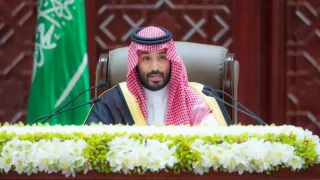 ولي العهد السعودي يؤكد وقوف بلاده مع قطر ودعم حقوق الفلسطينيين